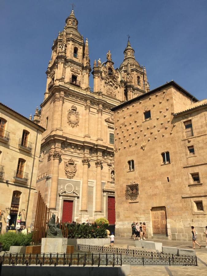 Apartamento En Pleno Centro De Salamanca !!! Bagian luar foto